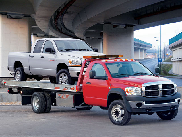 central-towing-flat-bed-tow-truck